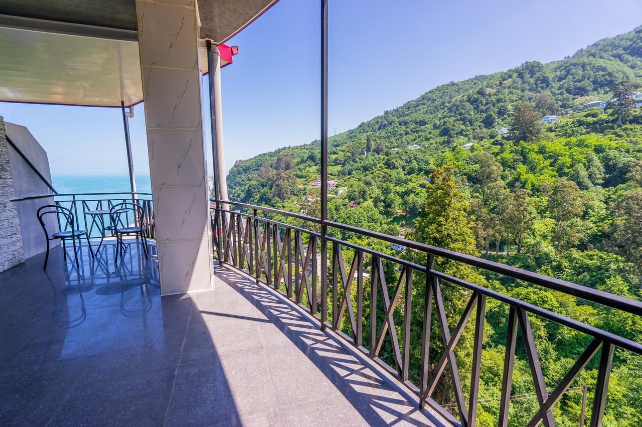Aniva The Hotel Batumi Exterior photo