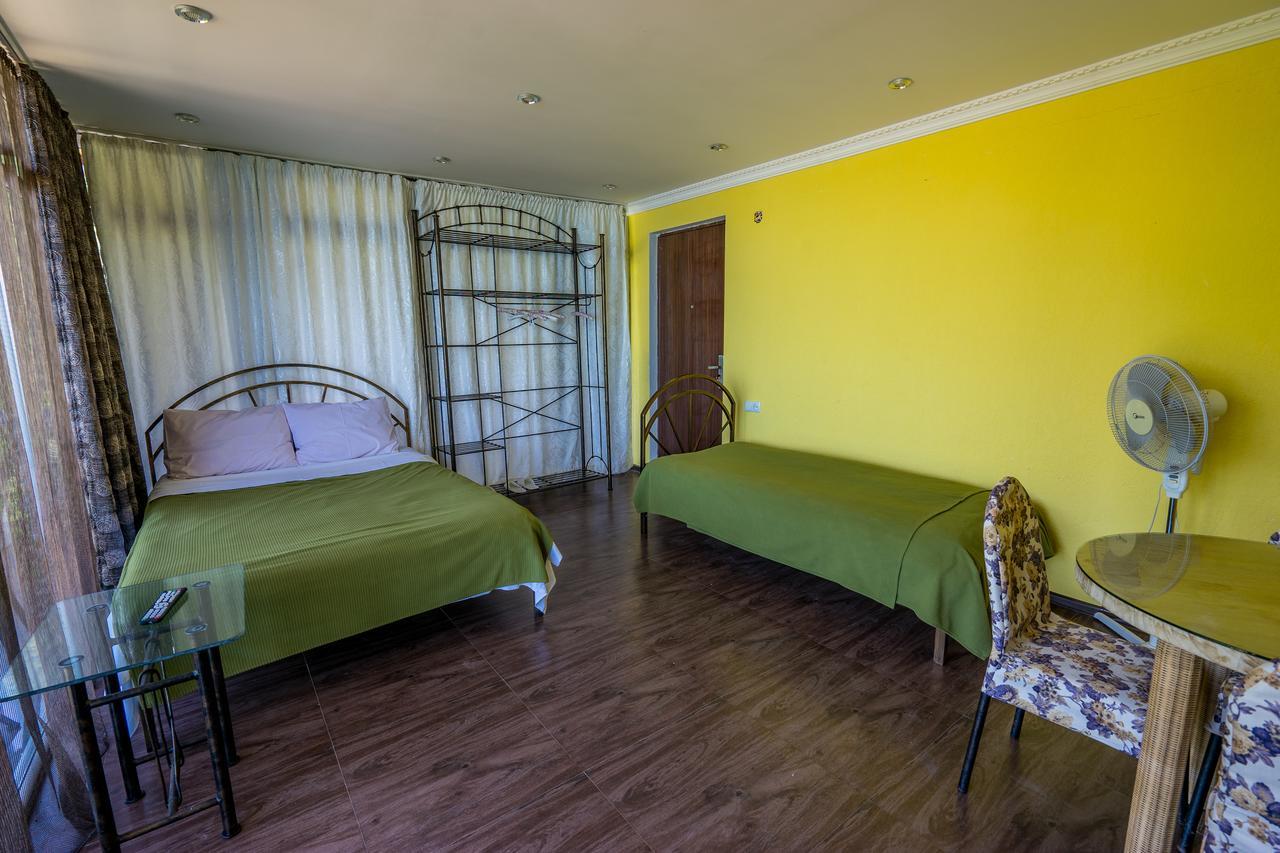 Aniva The Hotel Batumi Exterior photo
