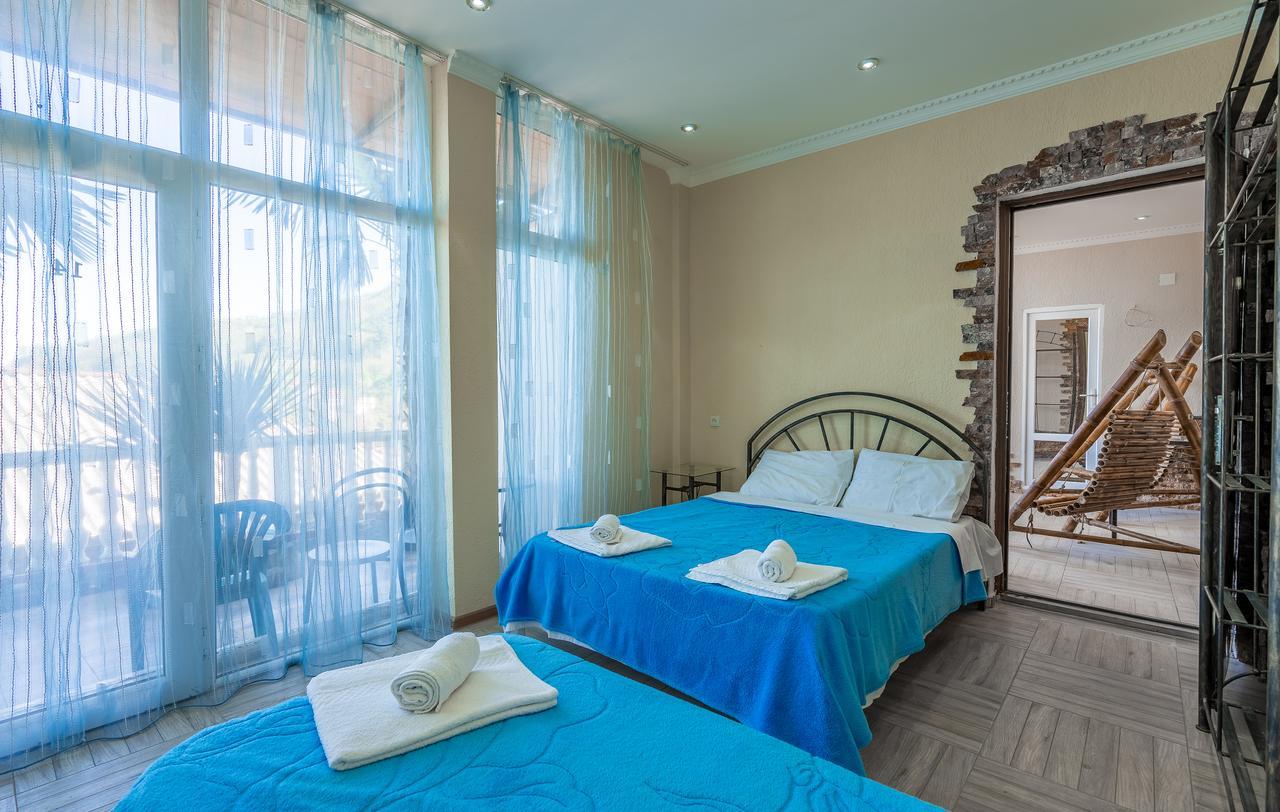 Aniva The Hotel Batumi Exterior photo