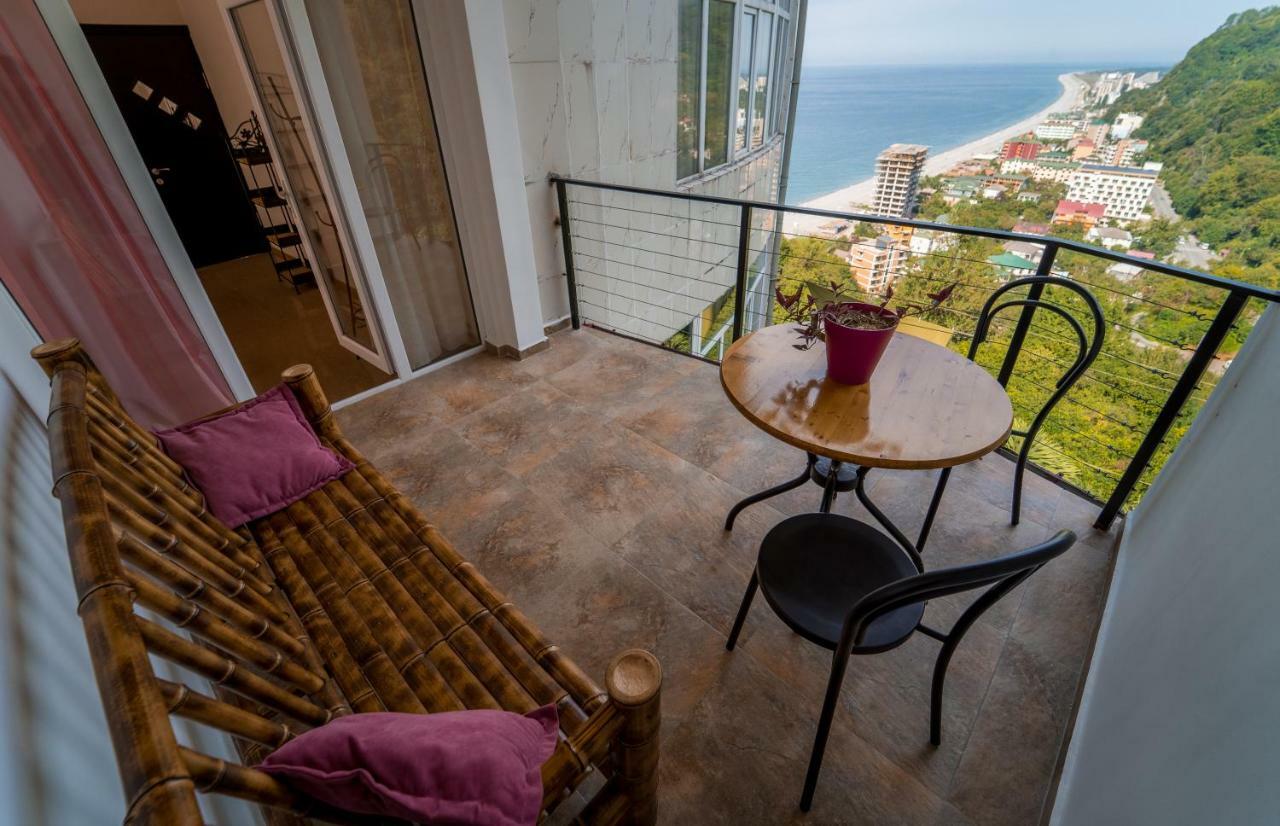 Aniva The Hotel Batumi Exterior photo